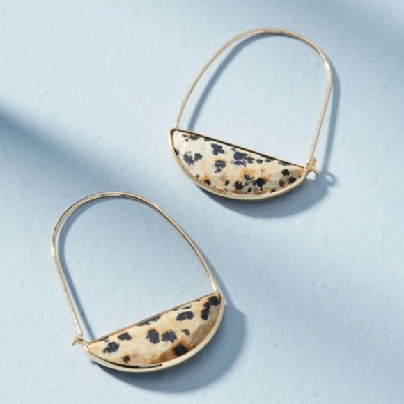 Anthropologie | Gold, Speckled Crescent Hoop Earrings